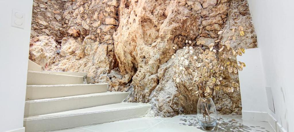 Villa Palmire, Large Terrace With Jacuzzi Available La Turbie Extérieur photo